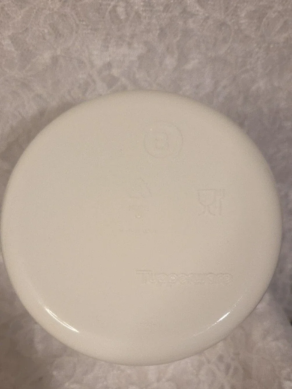 Tupperware one touch